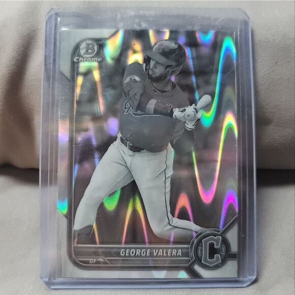 George Valera Cleveland Guardians black & white holographic Topps 2022 card - Picture 1 of 12